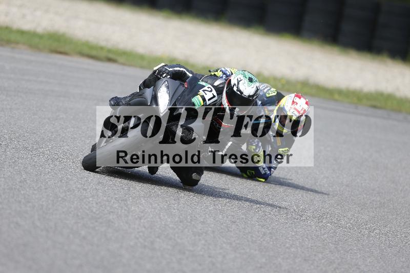 Archiv-2025/53 16.09.2025 Track Day Domi Aegerter ADR/Gruppe gruen/77